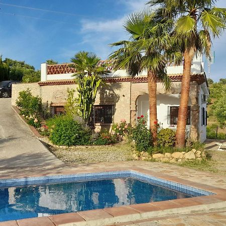 Las Palmeras - Ein Stueck Vom Paradies - Behagliches Haus Mit Pool Algodonales Exterior foto